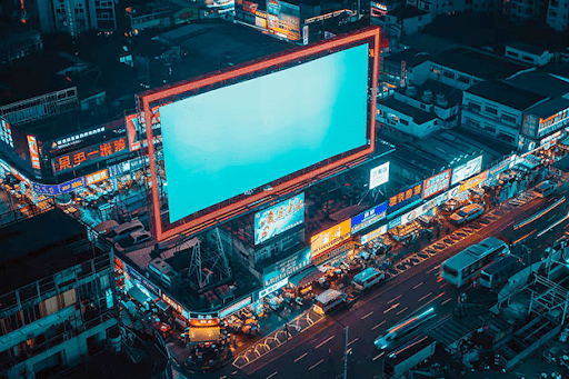 Beli Vs Sewa Videotron Mana yang Paling Tepat untuk Kebutuhan Anda