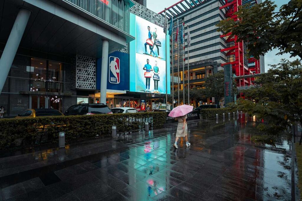 videotron outdoor untuk cuaca ekstrem